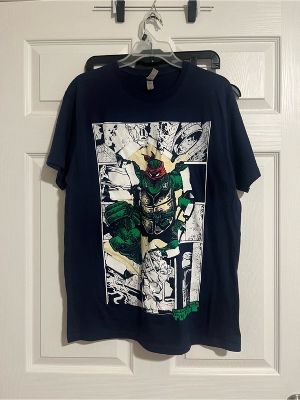Men's Navy Graphic T-Shirt with Green Ninja Turtle Print